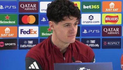 mk体育-内尔高：很乐意客串中后卫；厄德高当队长是再合适不过的选择