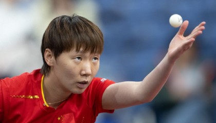 国乒男队又一人出局！王曼昱首秀3-2早田希娜，林诗栋陈幸同晋级